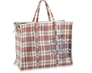 Ghana begins sale of Naija Must Go bag Ghana begins sale of Naija Must Go bag